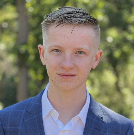 Gavin Ross Headshot