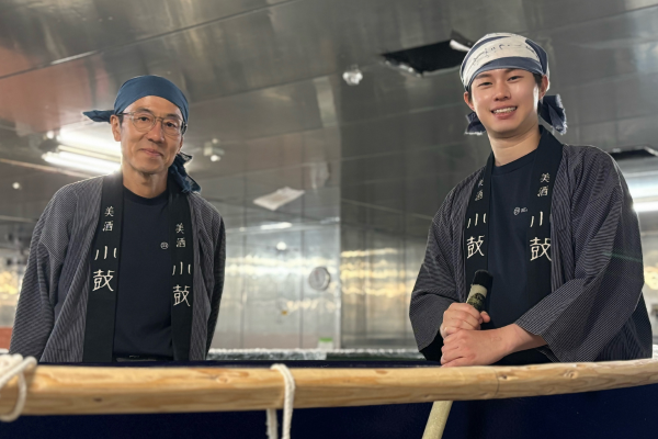 Kaiser Khoo and his colleague at Nishiyama Shuzo